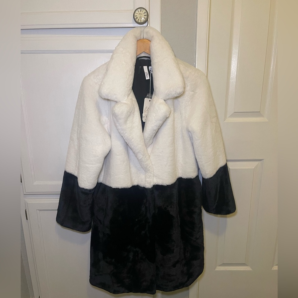 Faux Fur “Teddy” Jacket mob wife. New Year’s Eve.